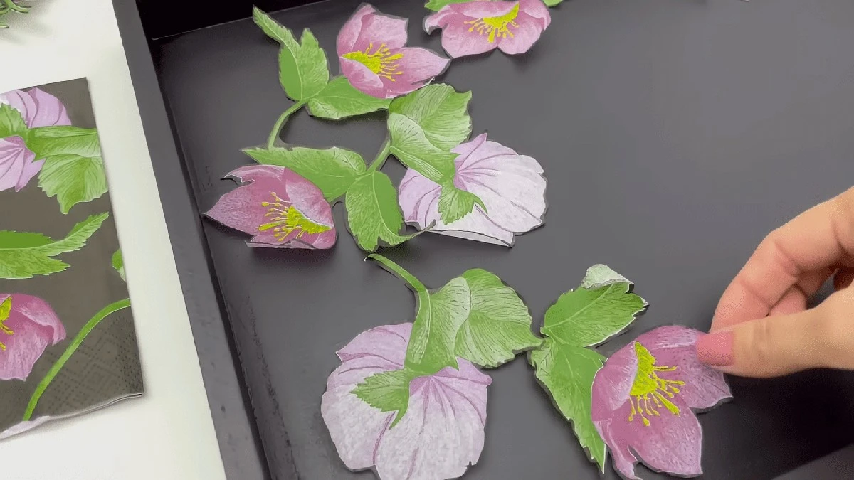 Waarom ervaren klussers tegenwoordig papieren servetten en lijm op de muur aanbrengen