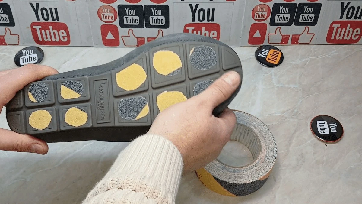 Waarom slimme wandelaars deze winter een laagje baking soda onder hun schoenen aanbrengen