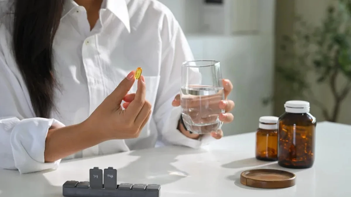 Waarom je deze vier vitamines beter niet direct bij het ontbijt kunt slikken