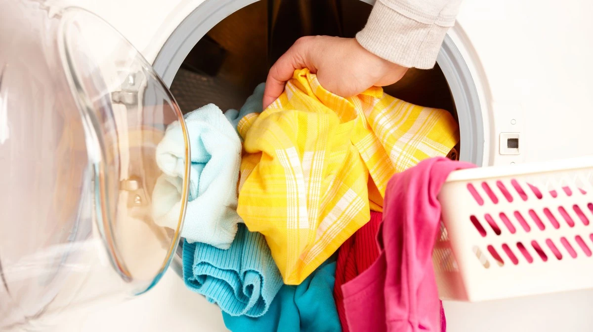 De roze korrels in je wasmachine: stop ermee
