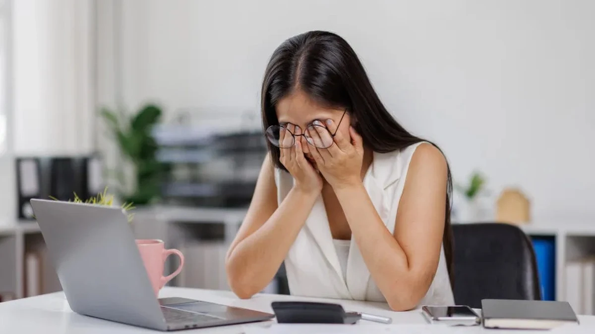 De linkerwenkbrauw-truc: Stop hoofdpijn binnen 60 seconden