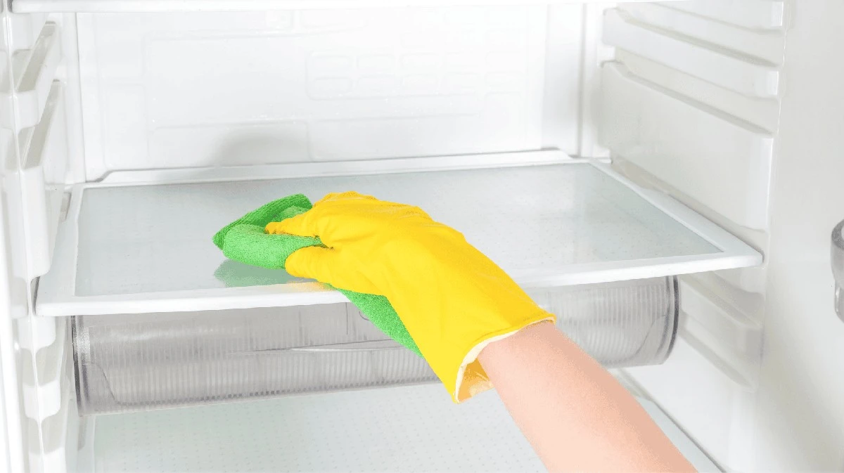 Waarom ervaren planners elke dag slechts één plank in de koelkast schoonmaken