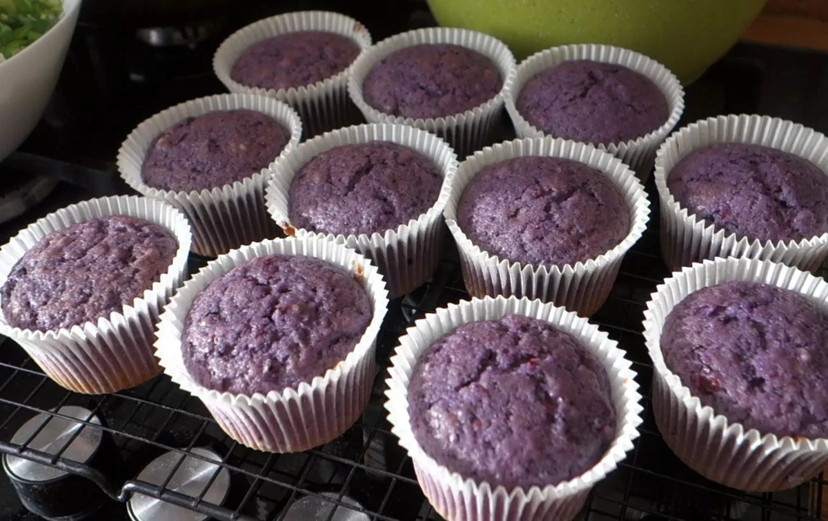 Waarom ervaren bakkers altijd twee lepels baksoda in hun bakvormen smeren