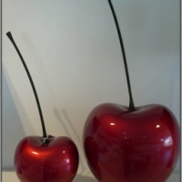 cherry red 24 cm
